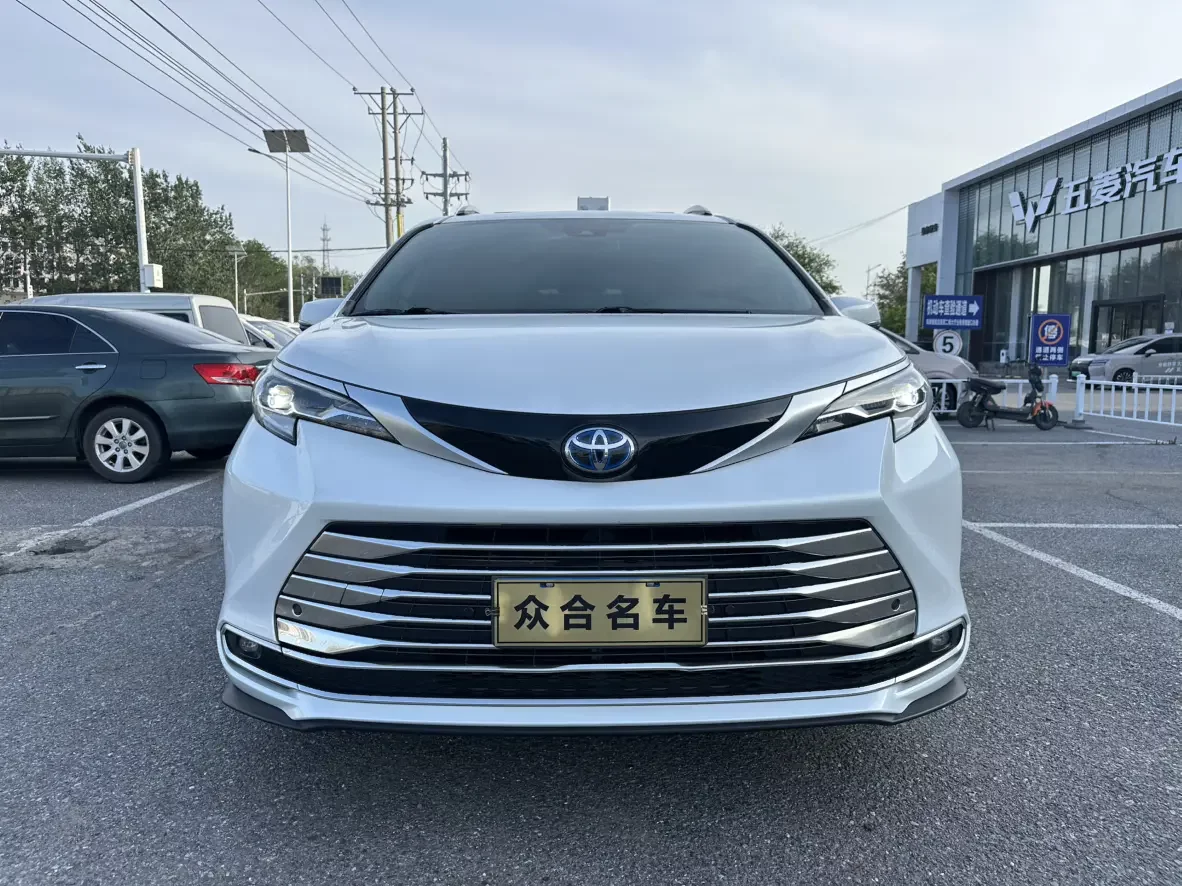 Toyota Sienna