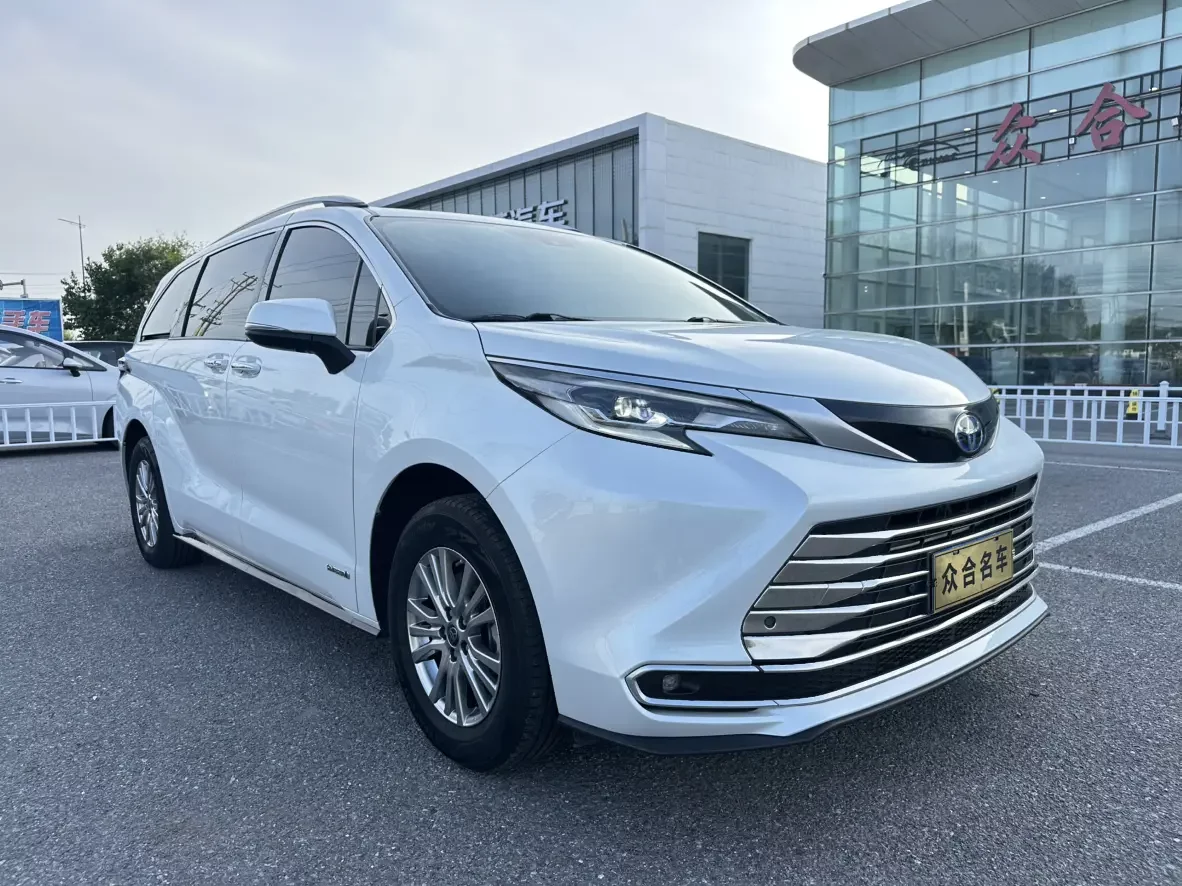 Toyota Sienna