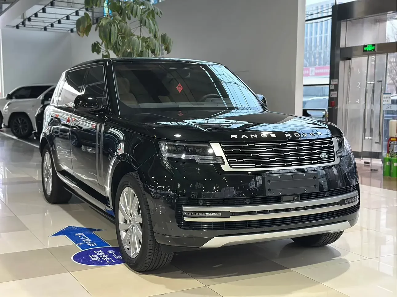 Land Rover range rover