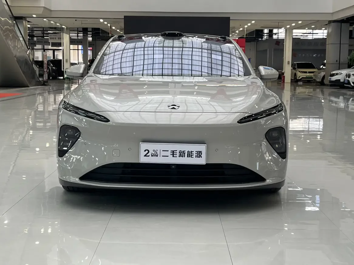 NIO ET7  из Китая