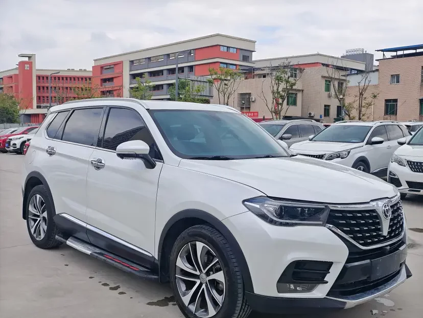 Brilliance Zhonghua V7