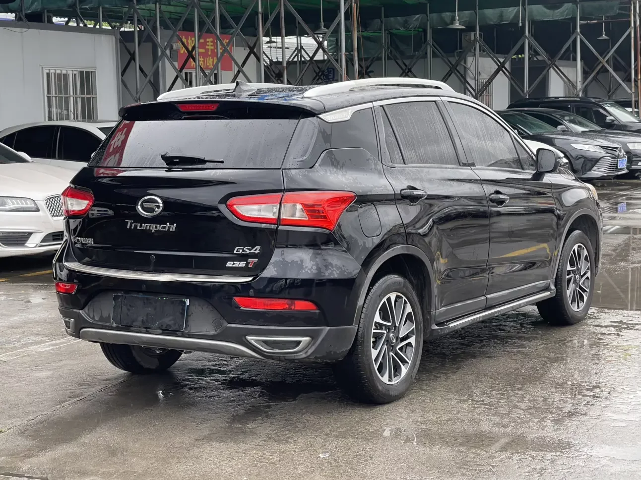 GAC Trumpchi GS4
