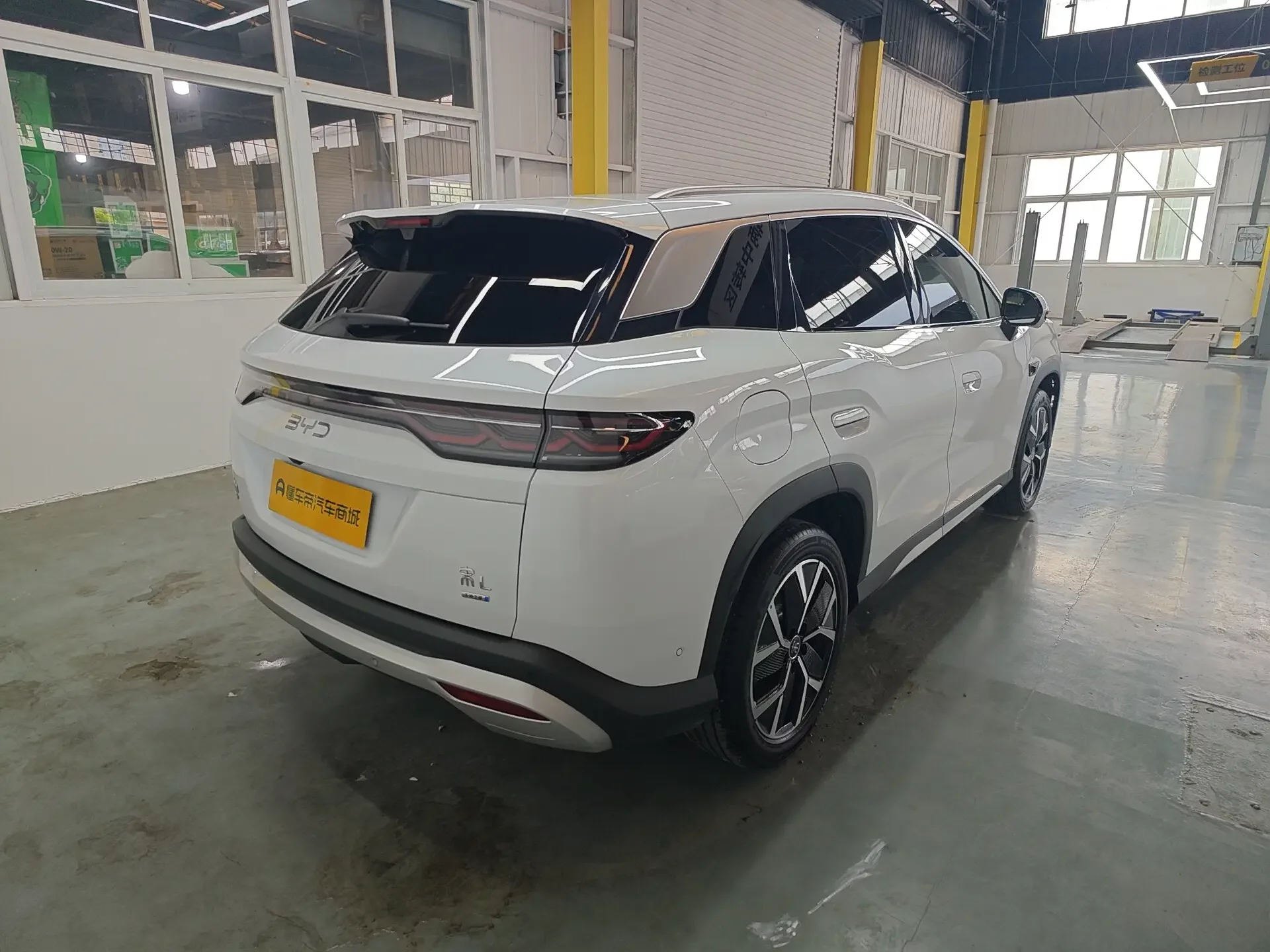 BYD Song L DM
