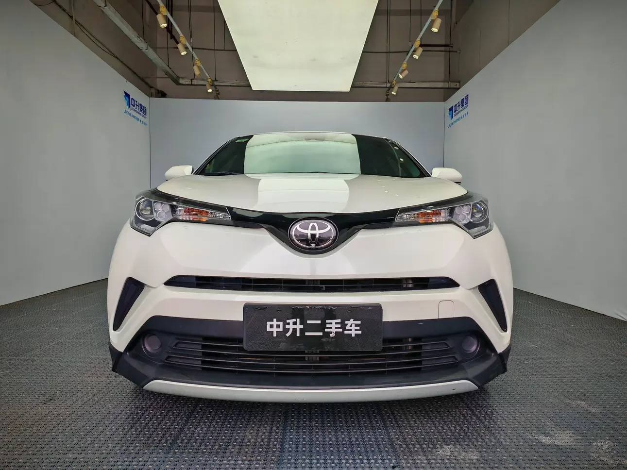 Toyota C-HR Hybrid