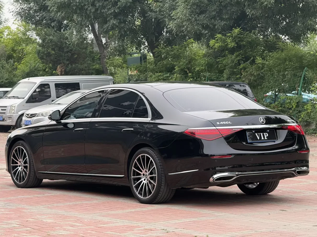 Mercedes-Benz S Class