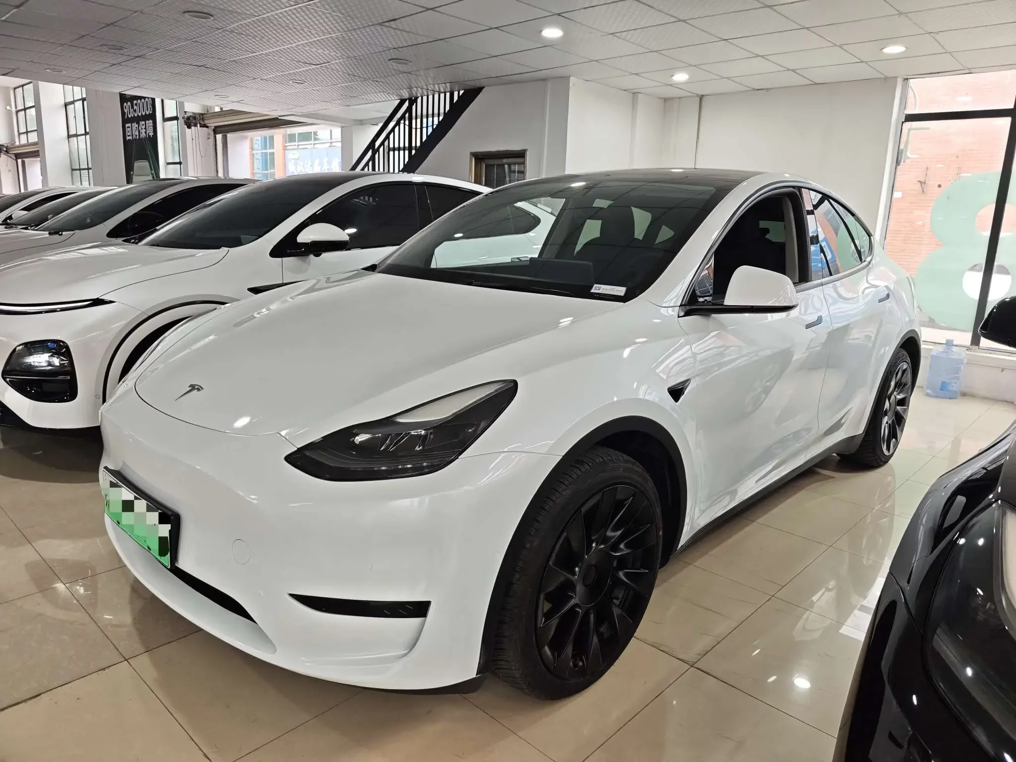 Tesla Model Y  из Китая