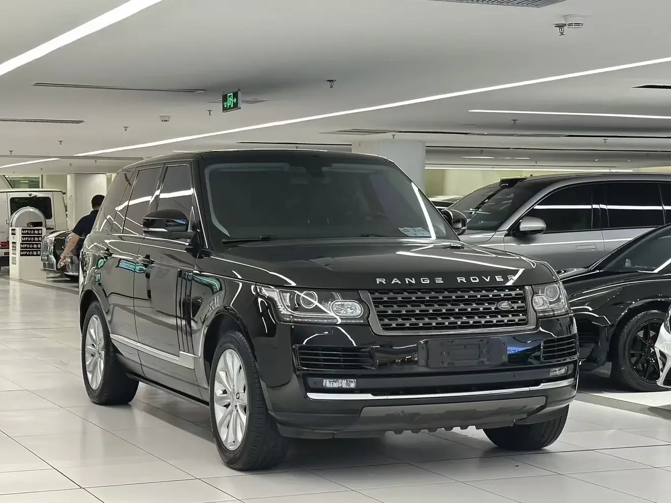 Land Rover range rover