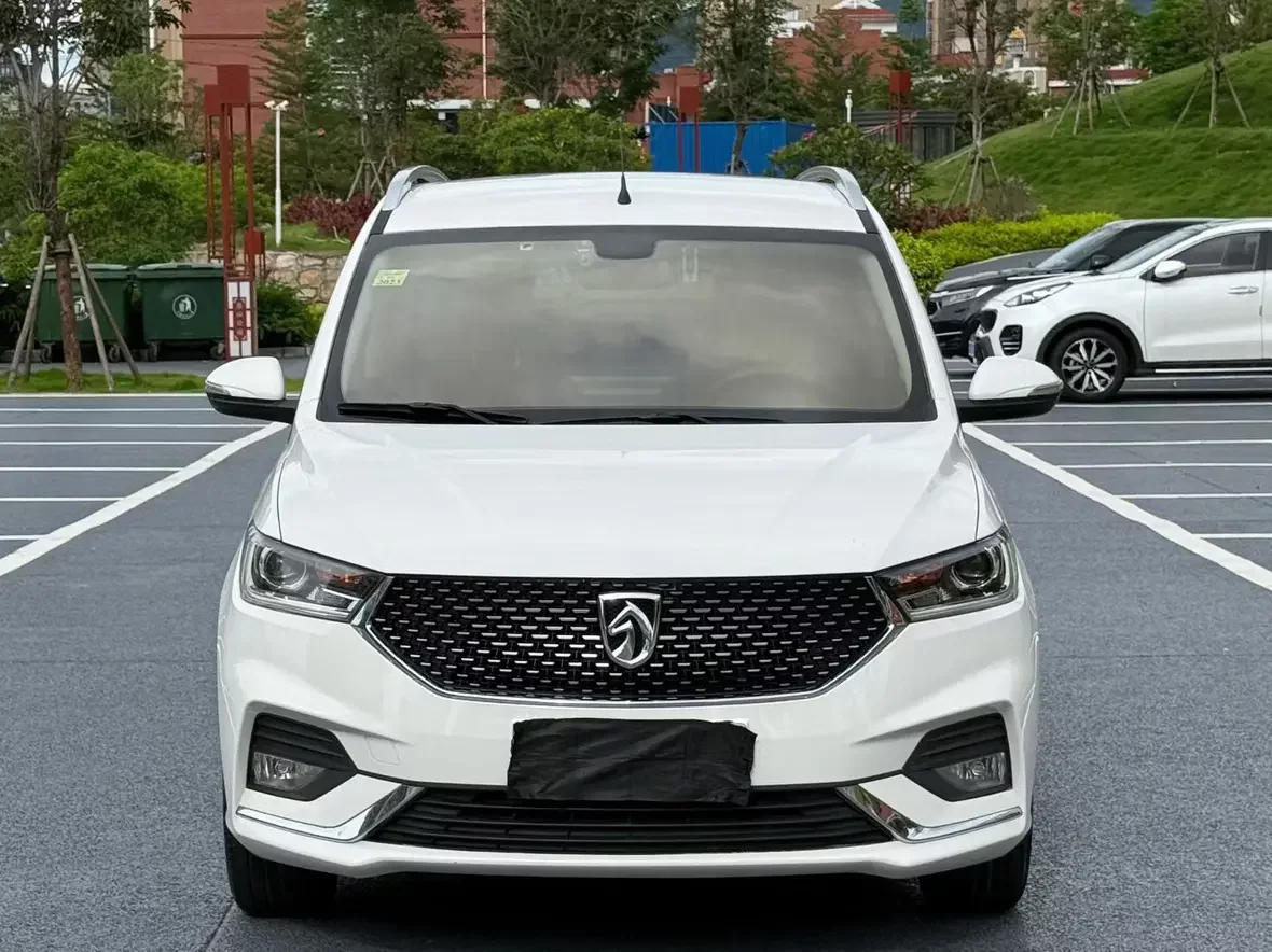 Baojun 360