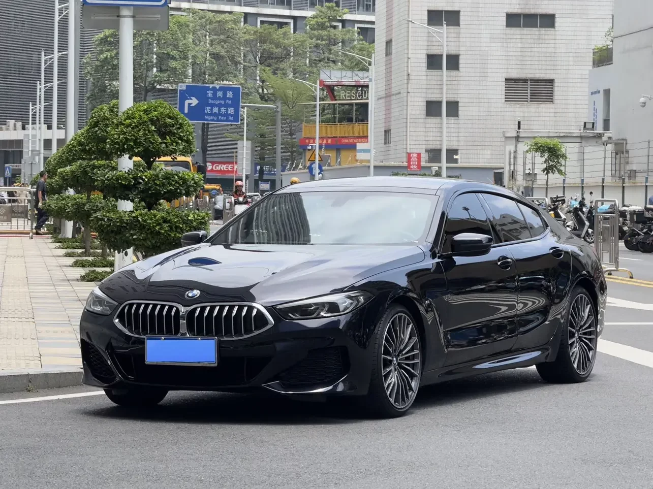 BMW 8 Series