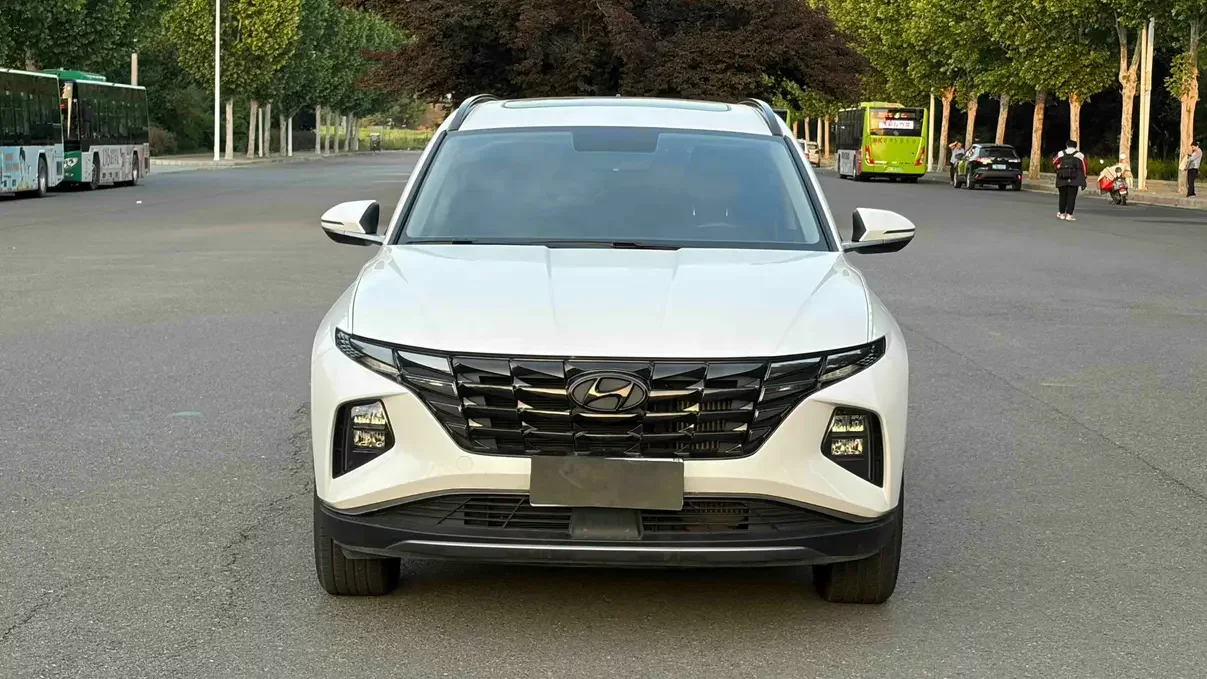 Hyundai Tucson L