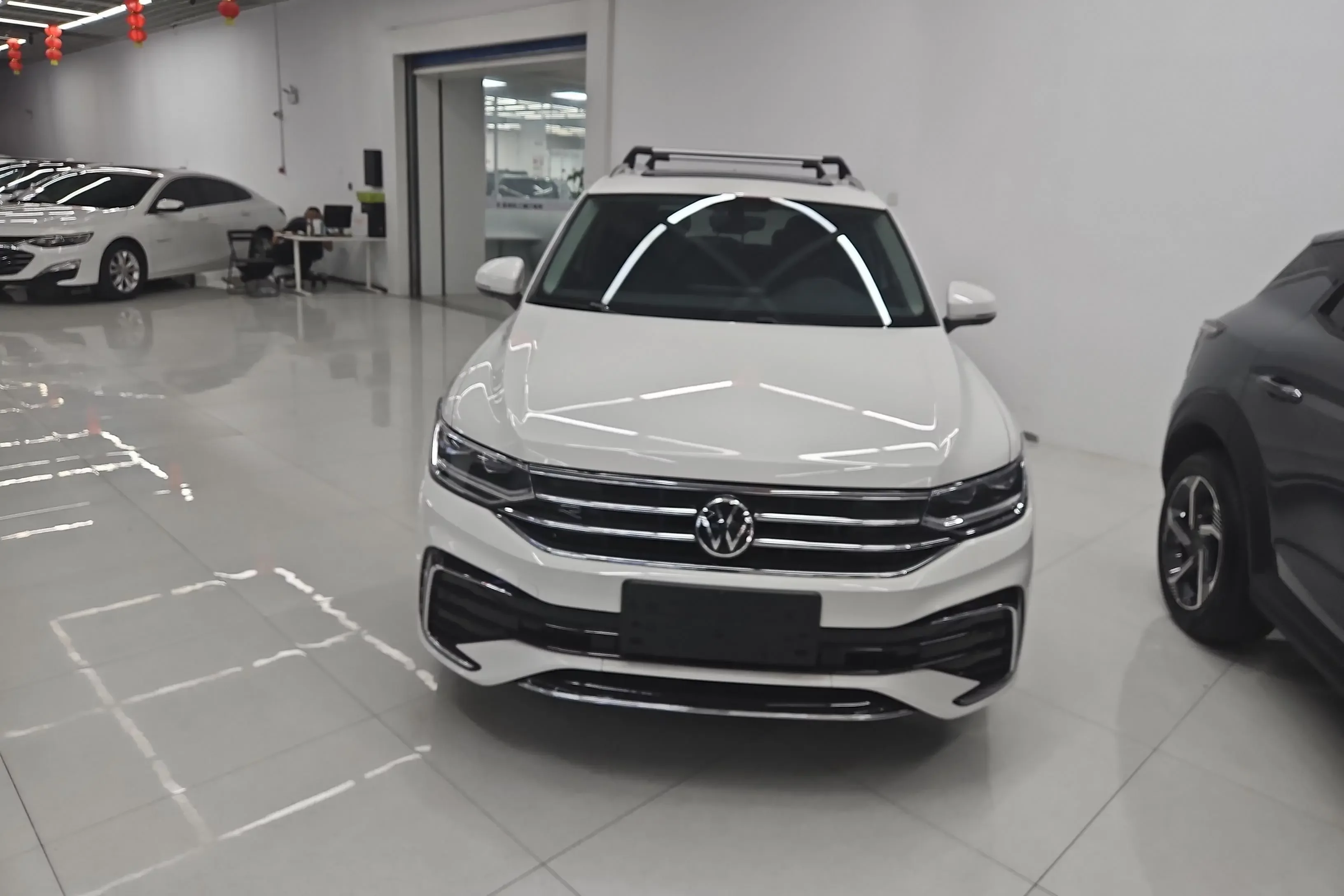 Volkswagen Tiguan L