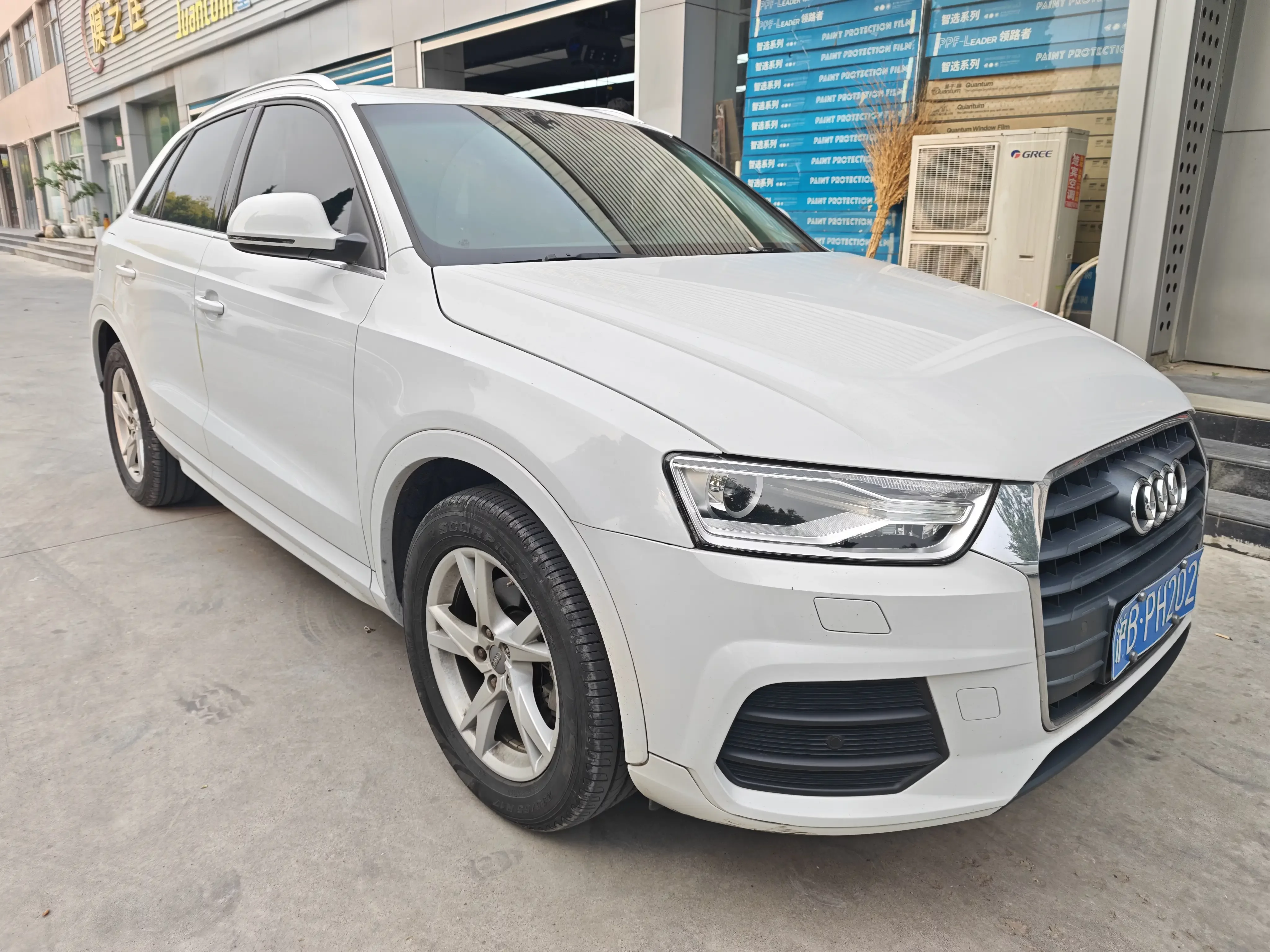 Audi Q3