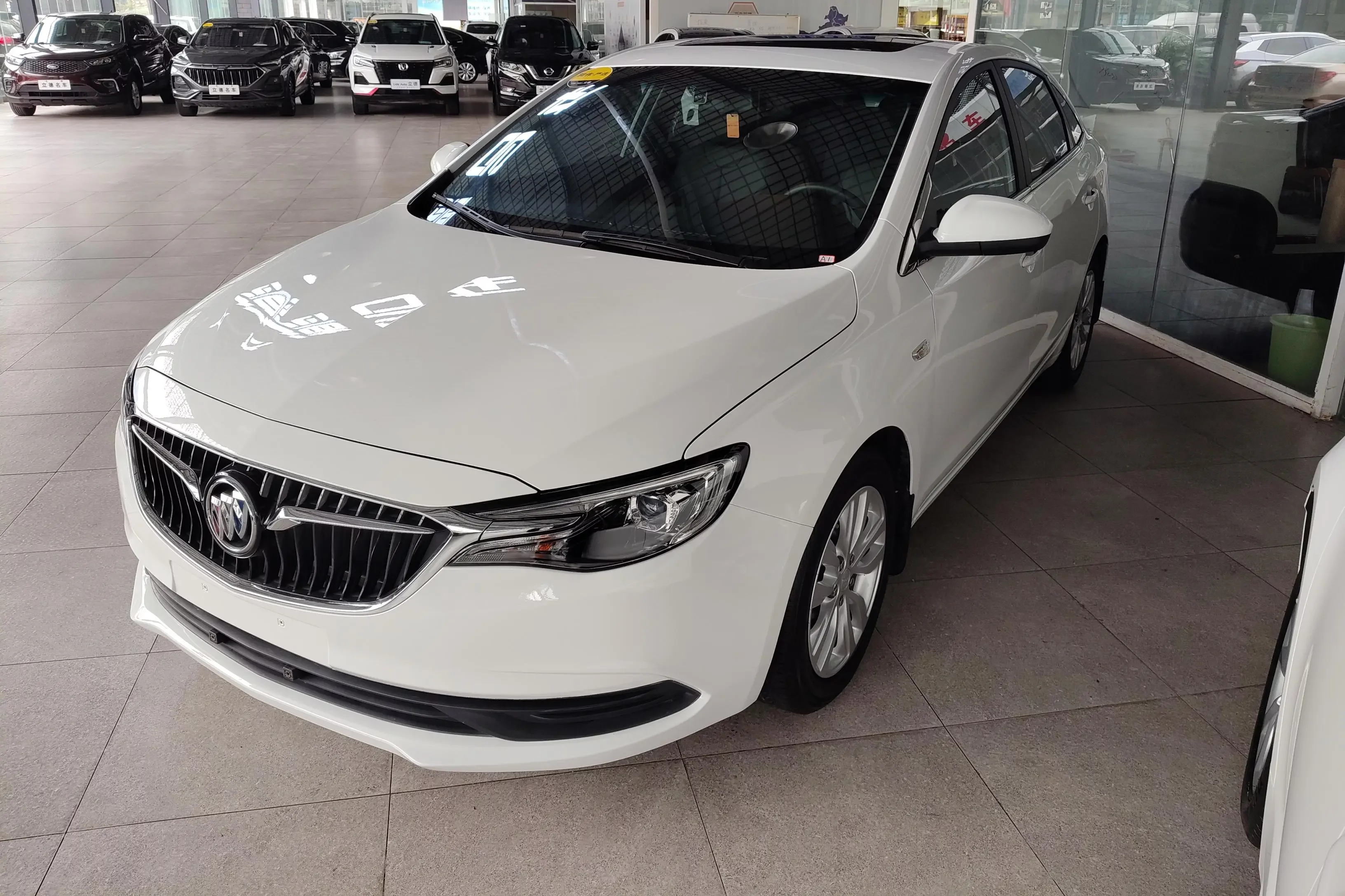Buick Yinglang