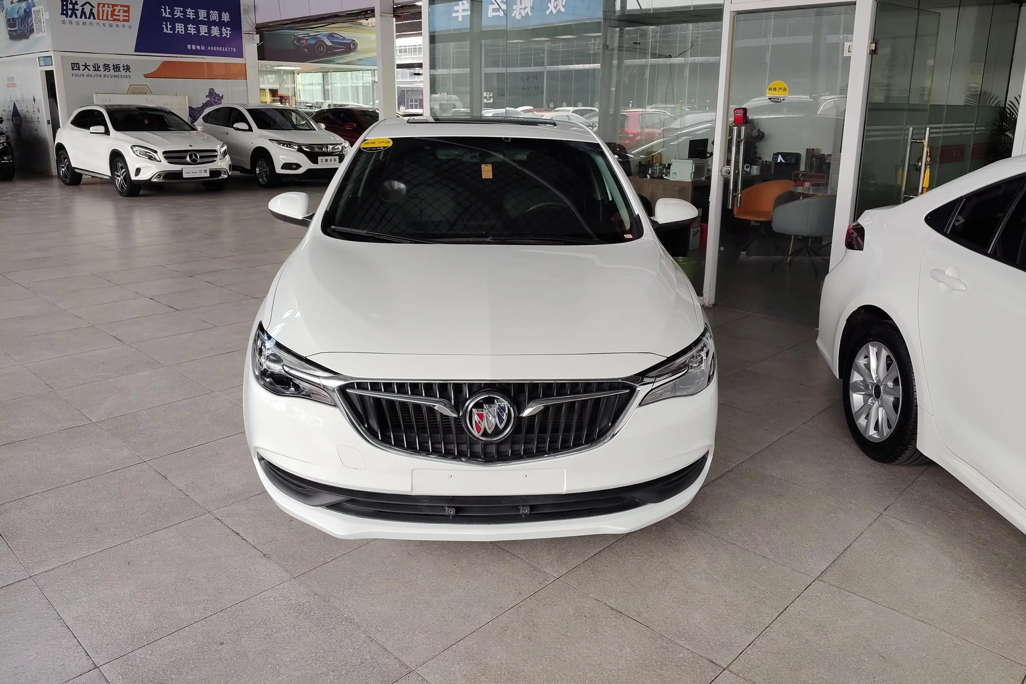 Buick Yinglang