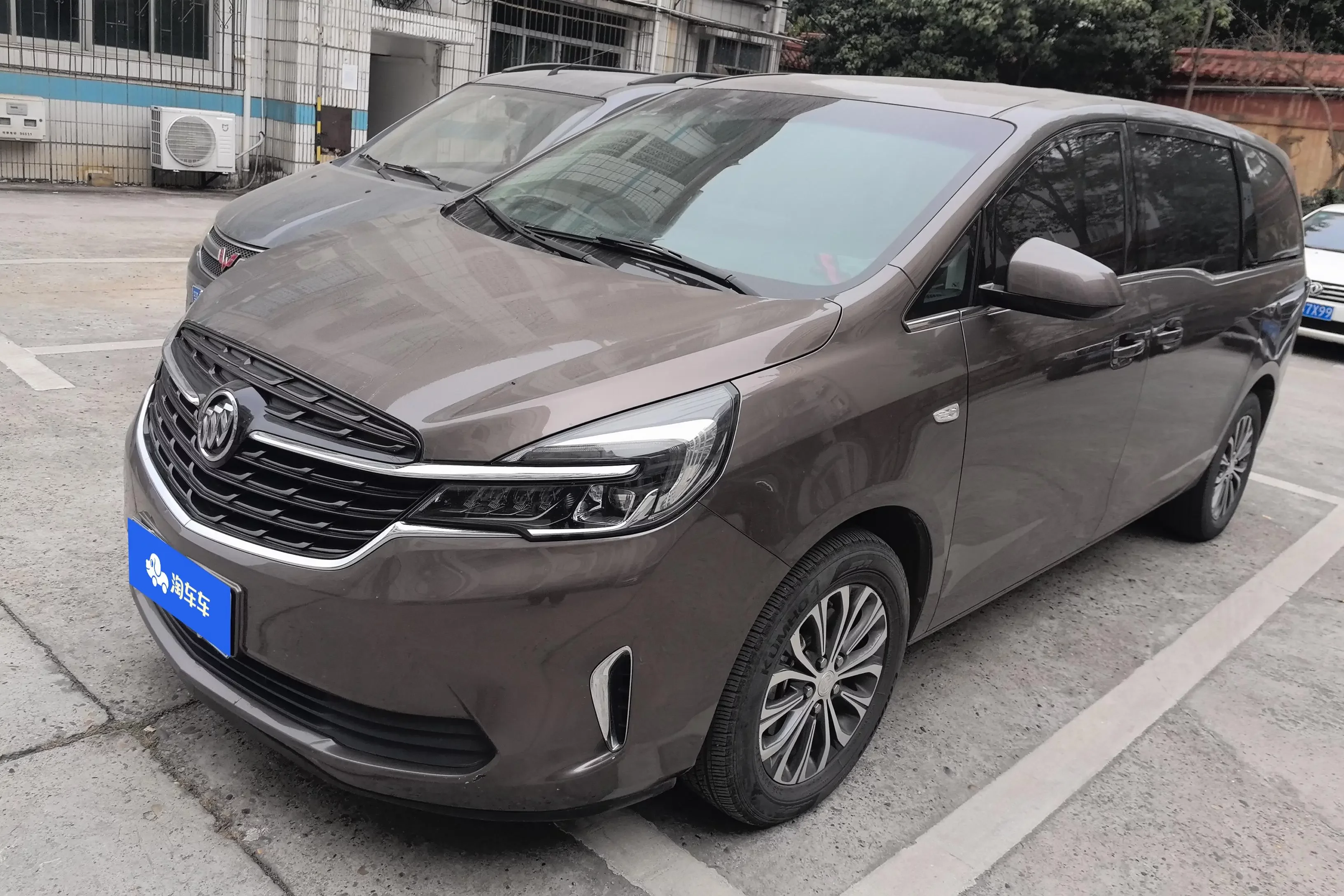 Buick GL8