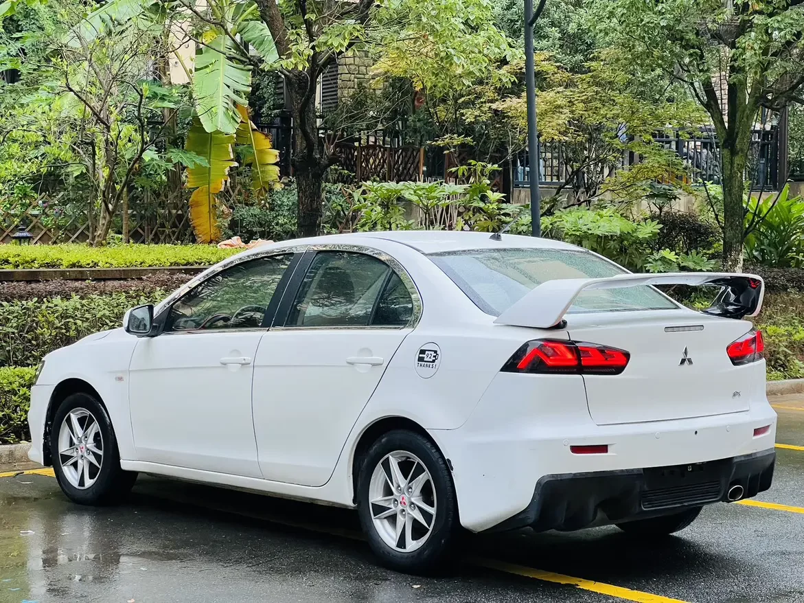 Mitsubishi Winged God