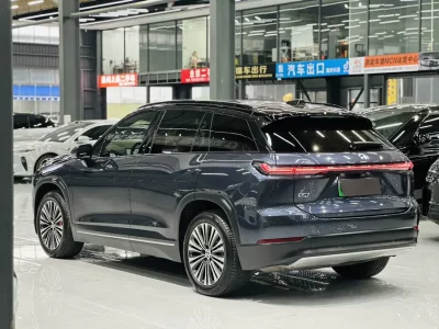 NIO ES7