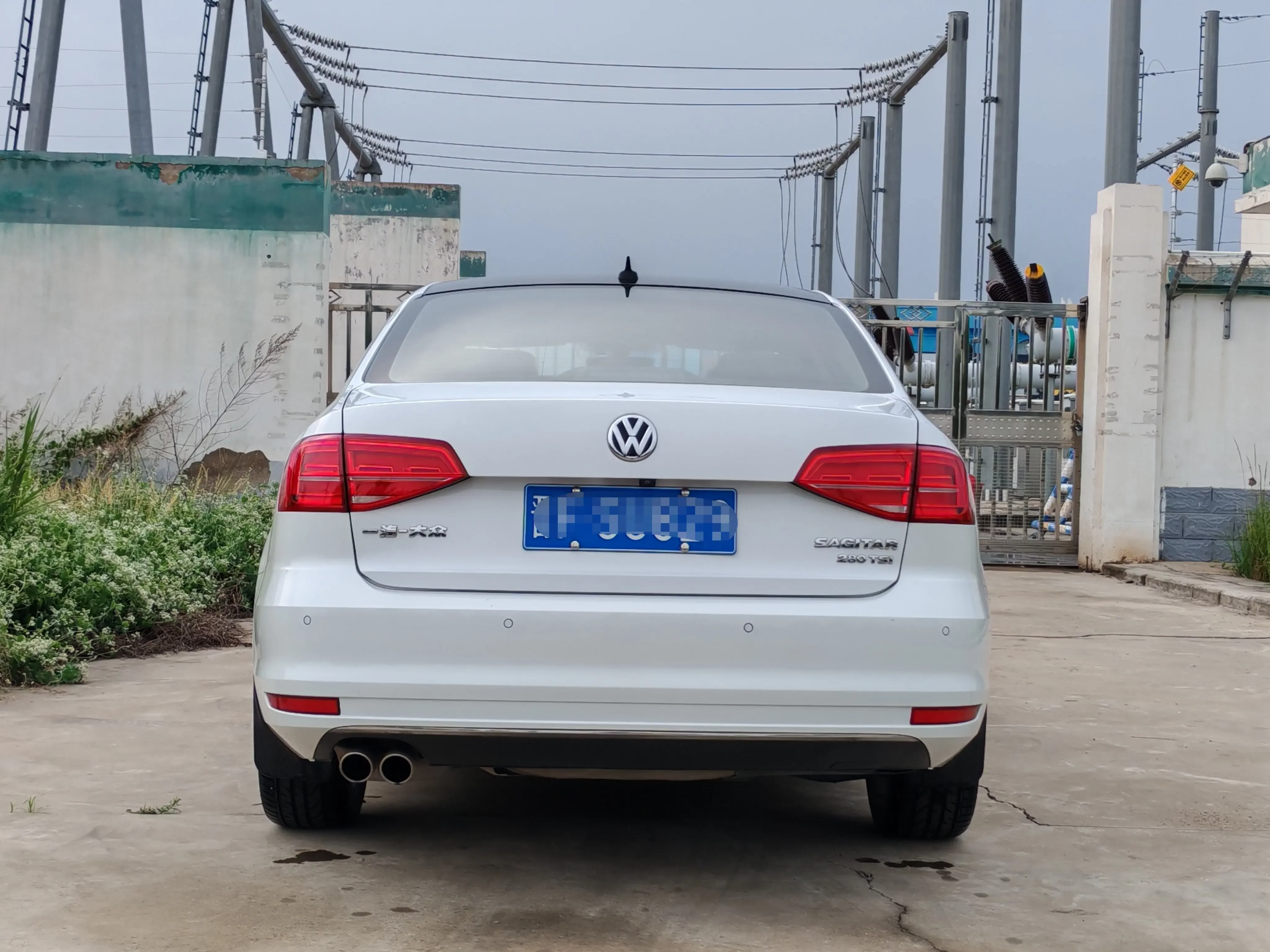 Volkswagen Sagitar