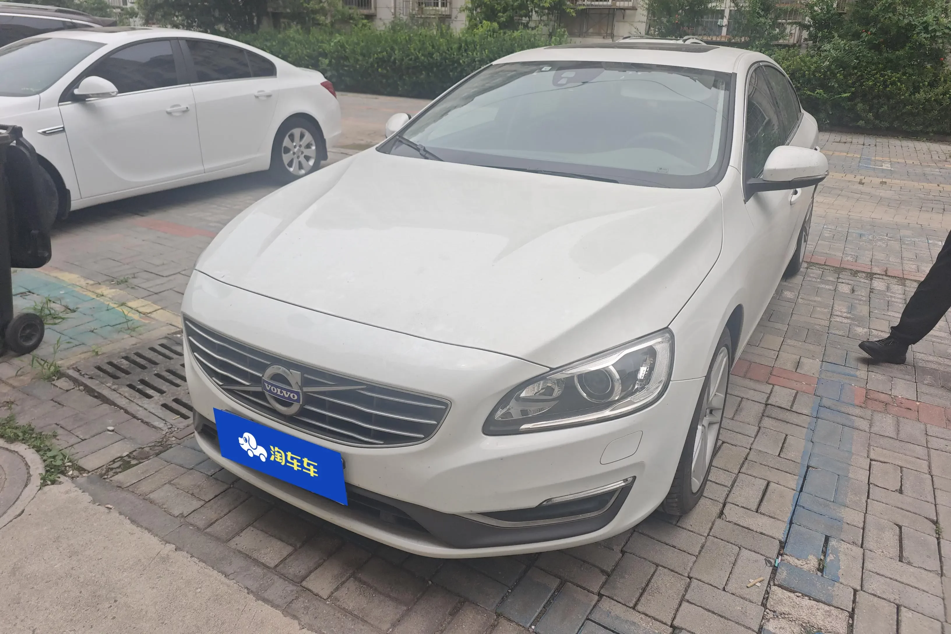 Volvo S60