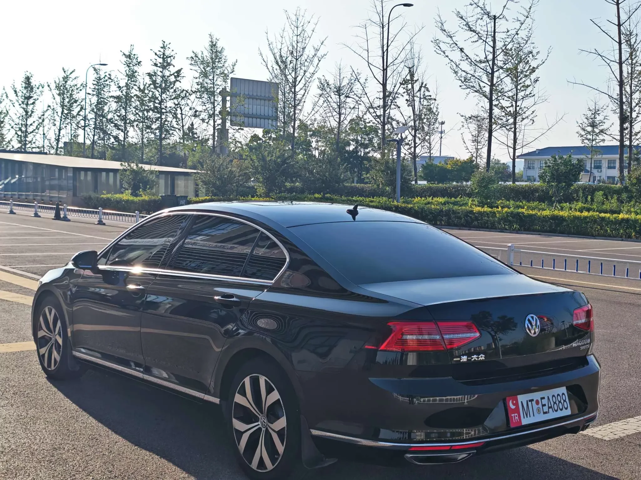 Volkswagen Magotan