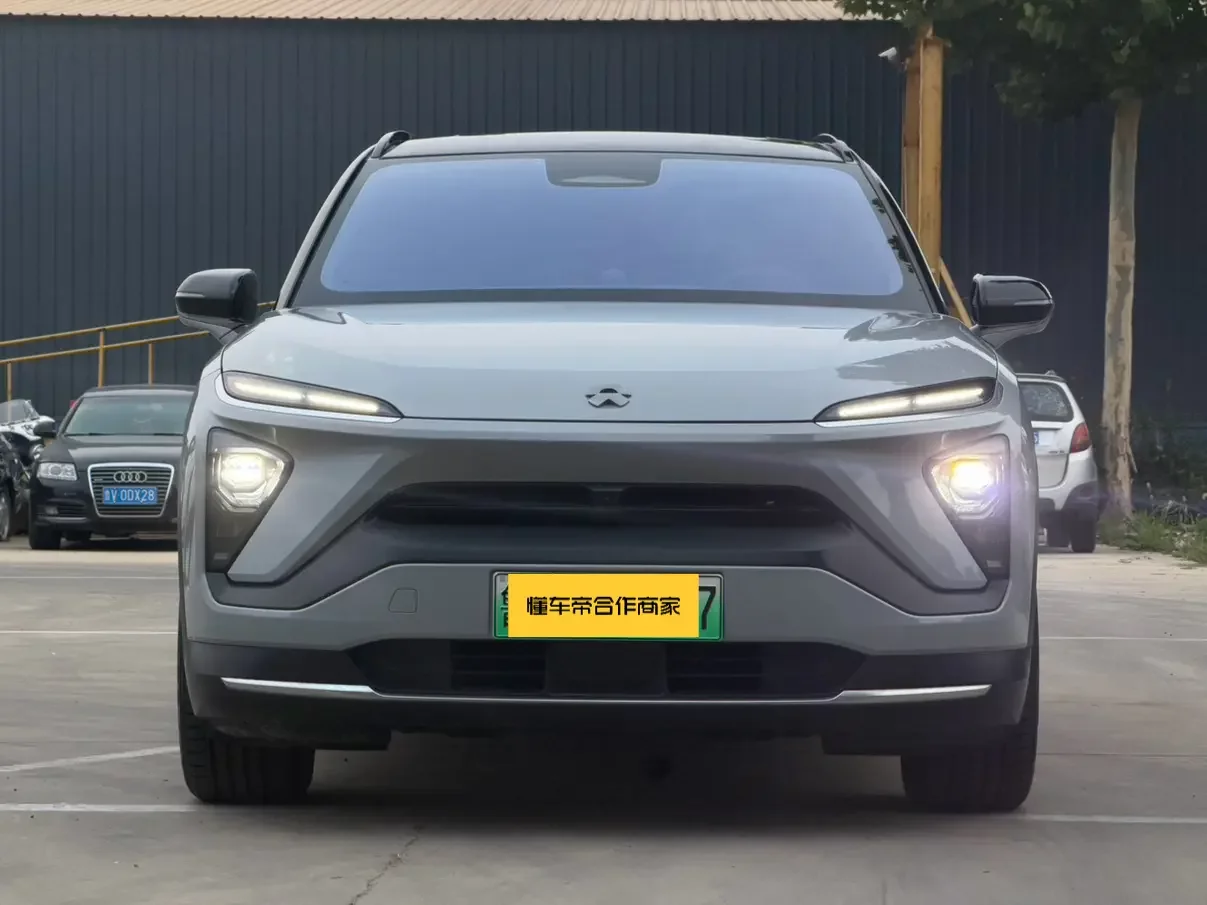 NIO ES6