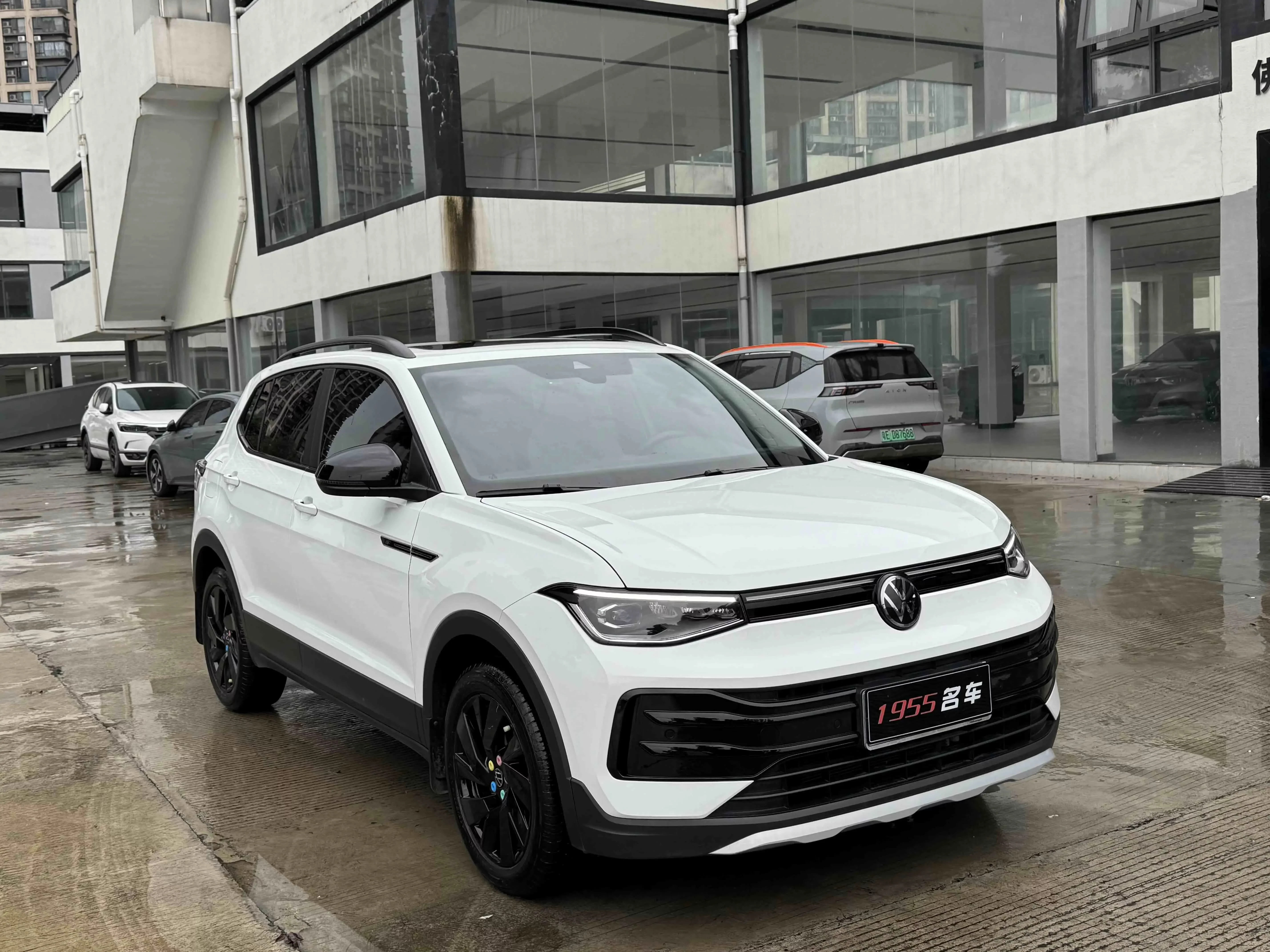 Volkswagen Tharu
