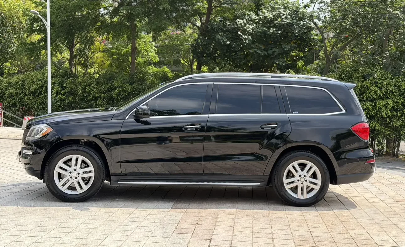 Mercedes-Benz GL Class