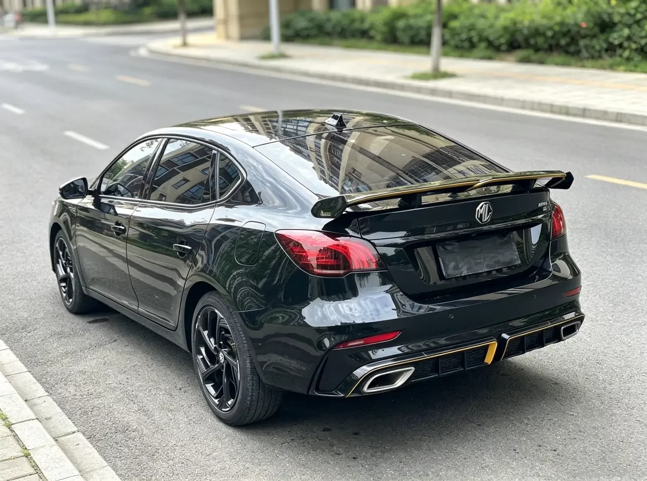 MG 6
