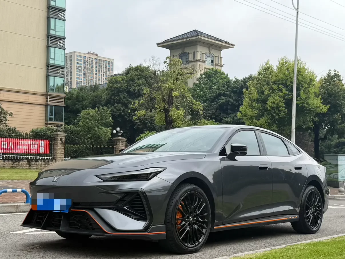 Changan UNI-V