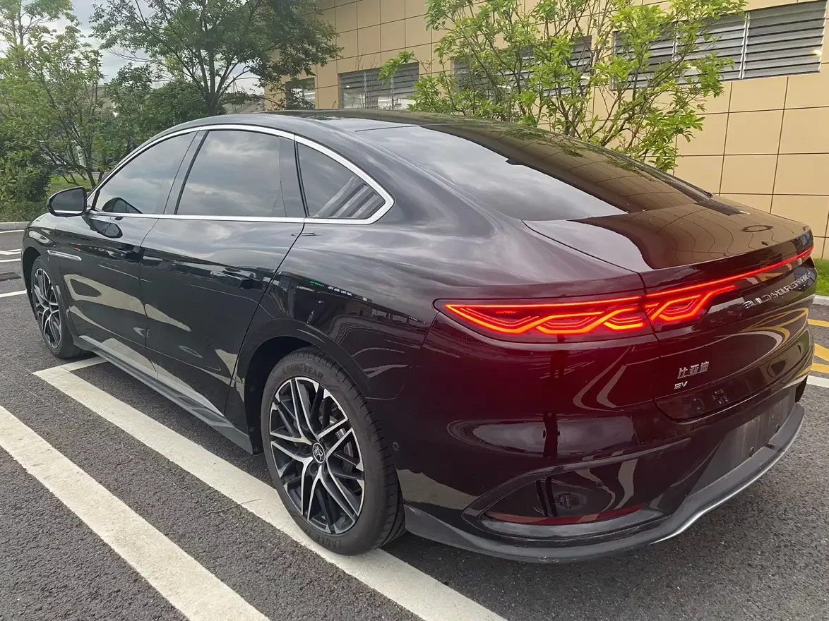 BYD Han EV