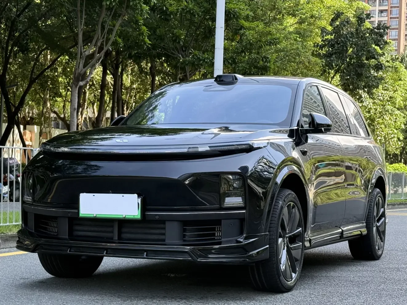 Lixiang L9