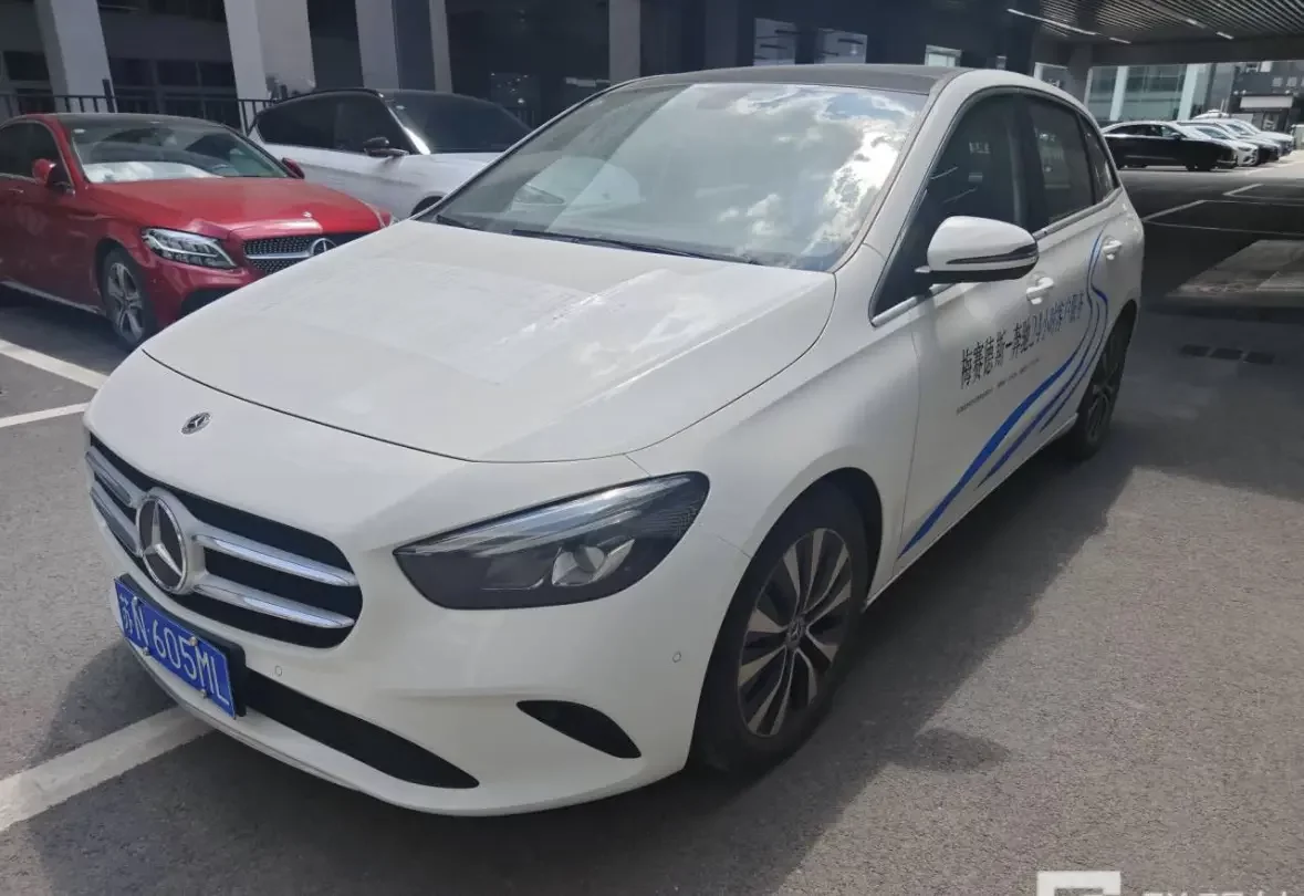 Mercedes-Benz B Class