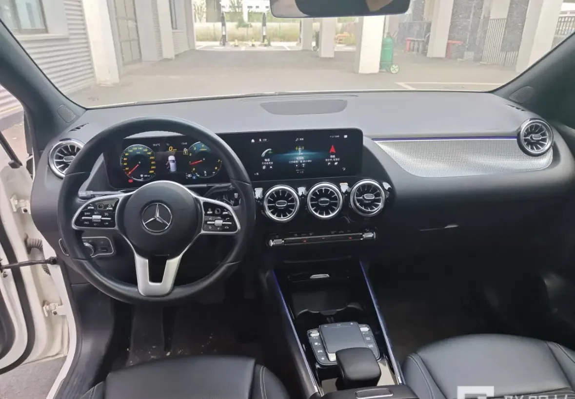 Mercedes-Benz B Class