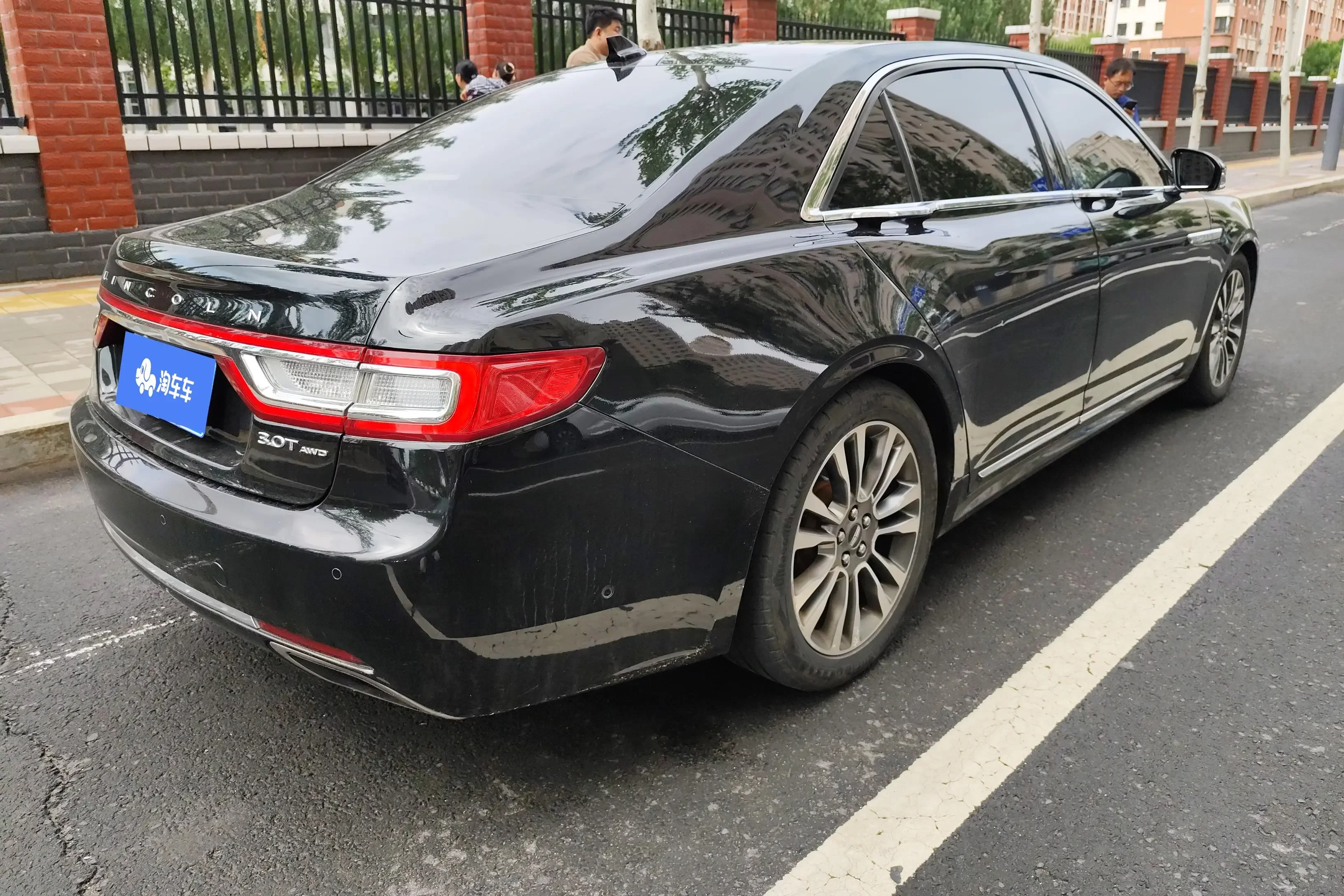Lincoln Continental