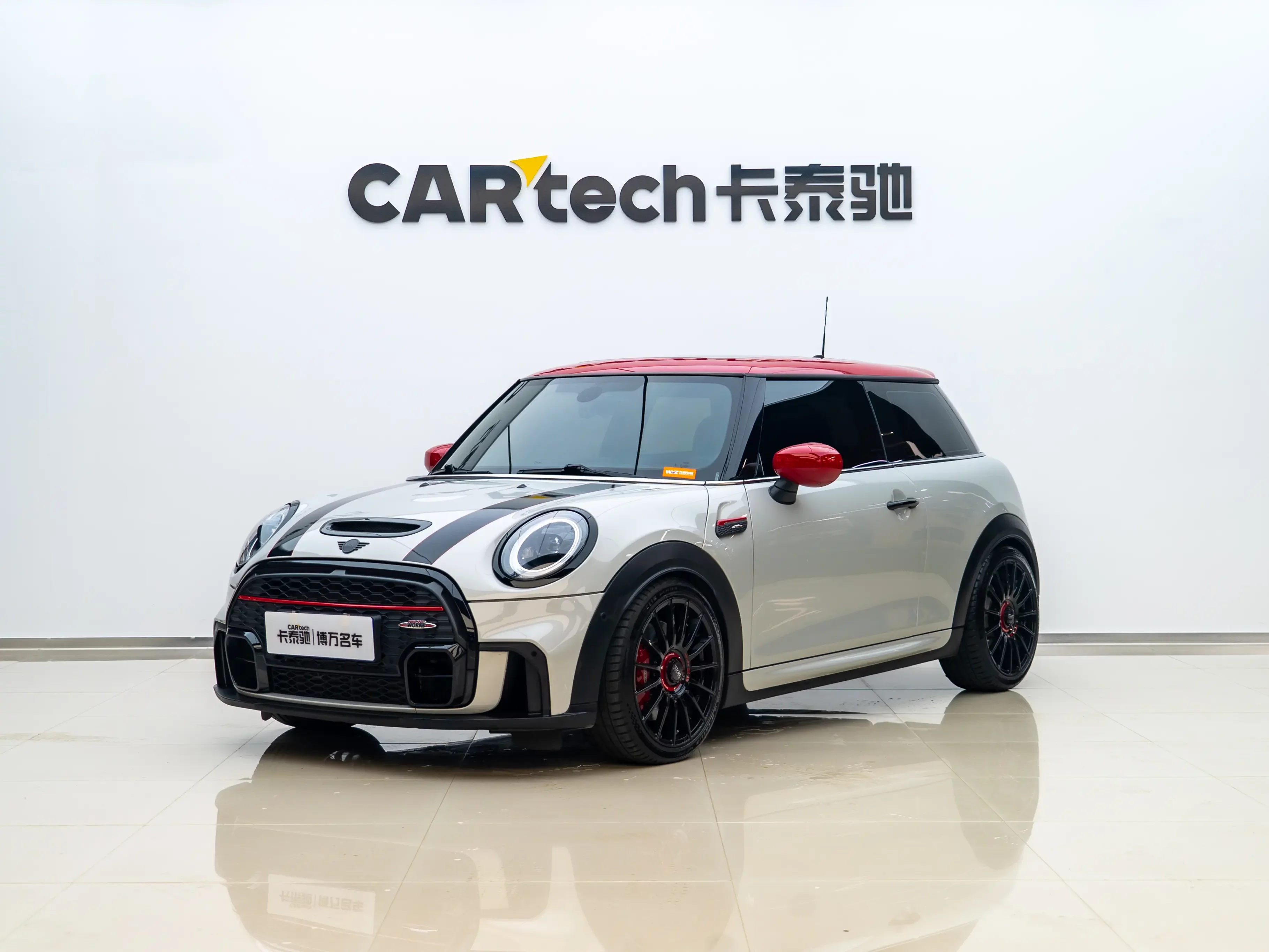 MINI JCW