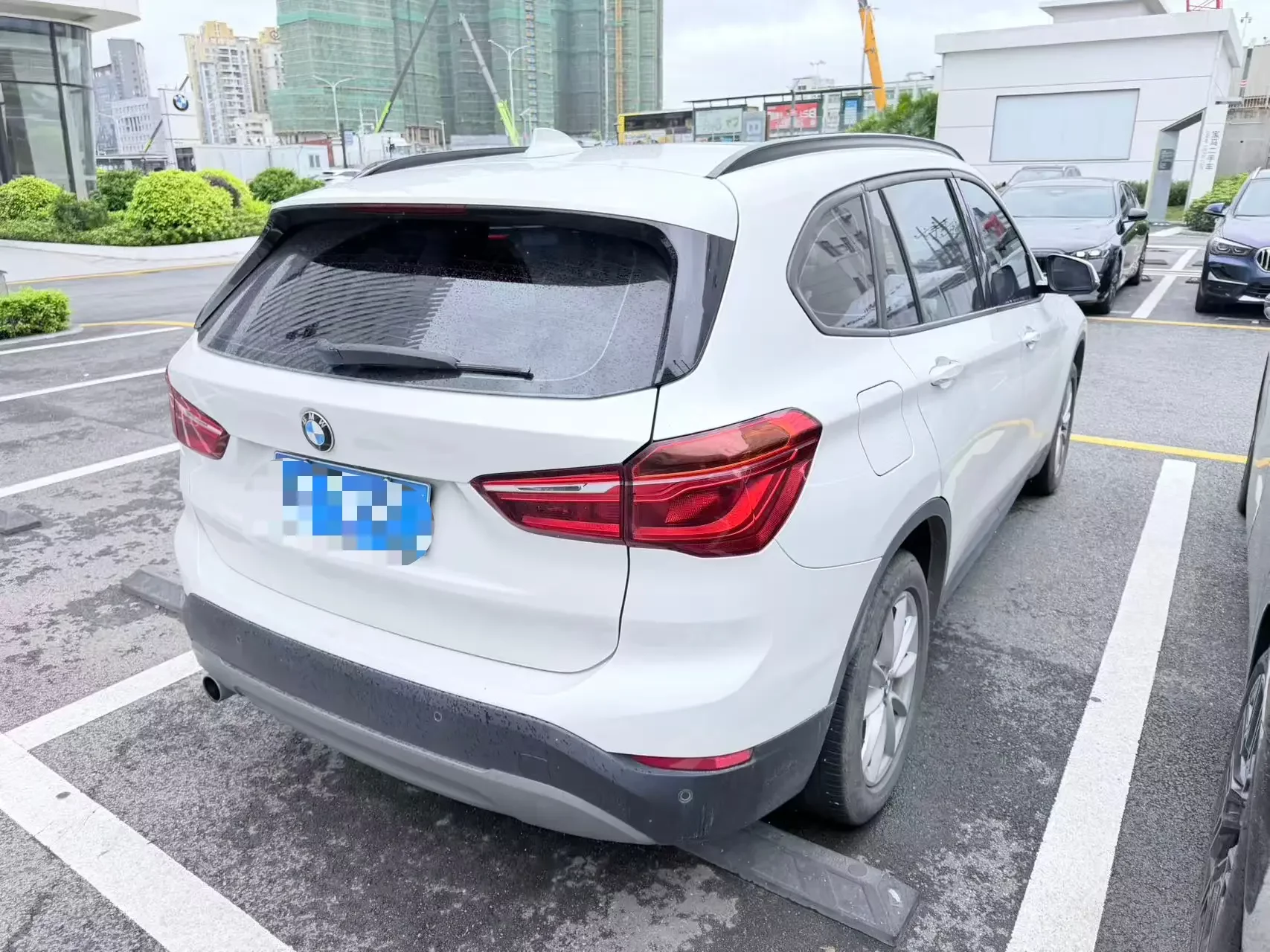 BMW X1
