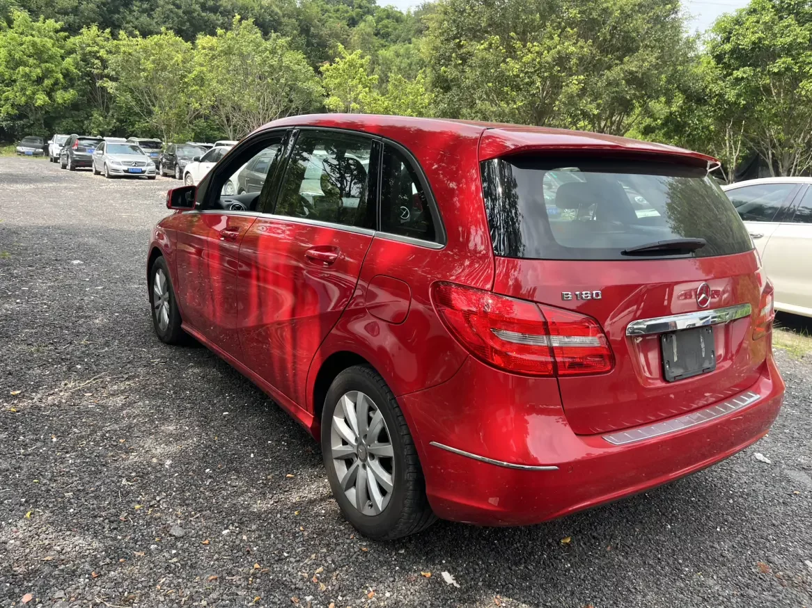 Mercedes-Benz B Class