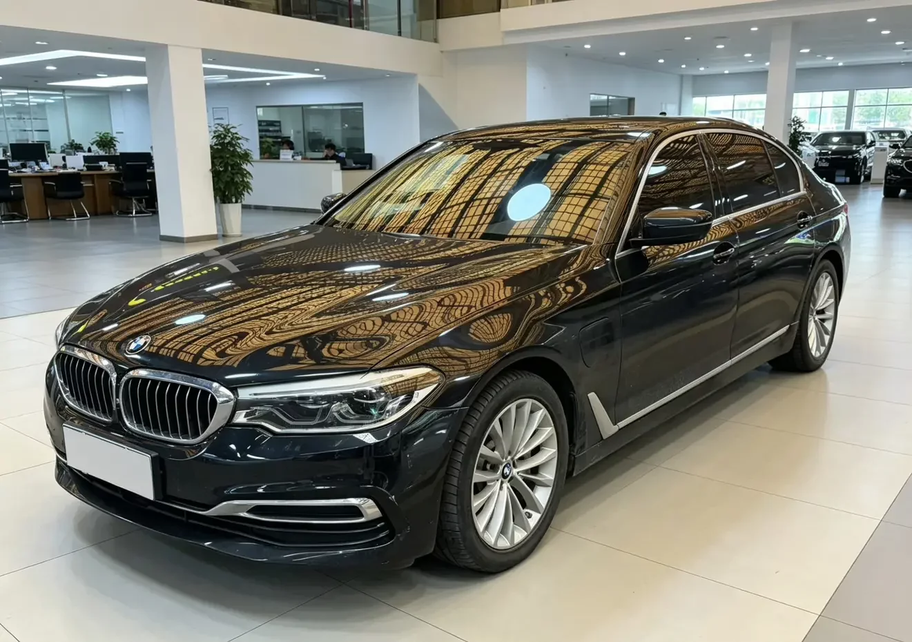 BMW 5 Series PHEV