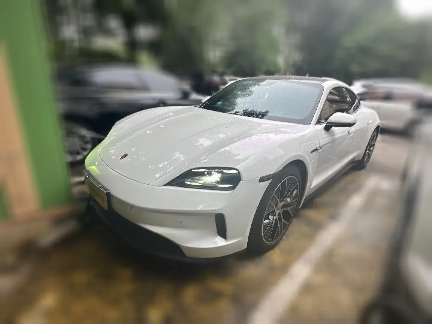 Porsche Taycan