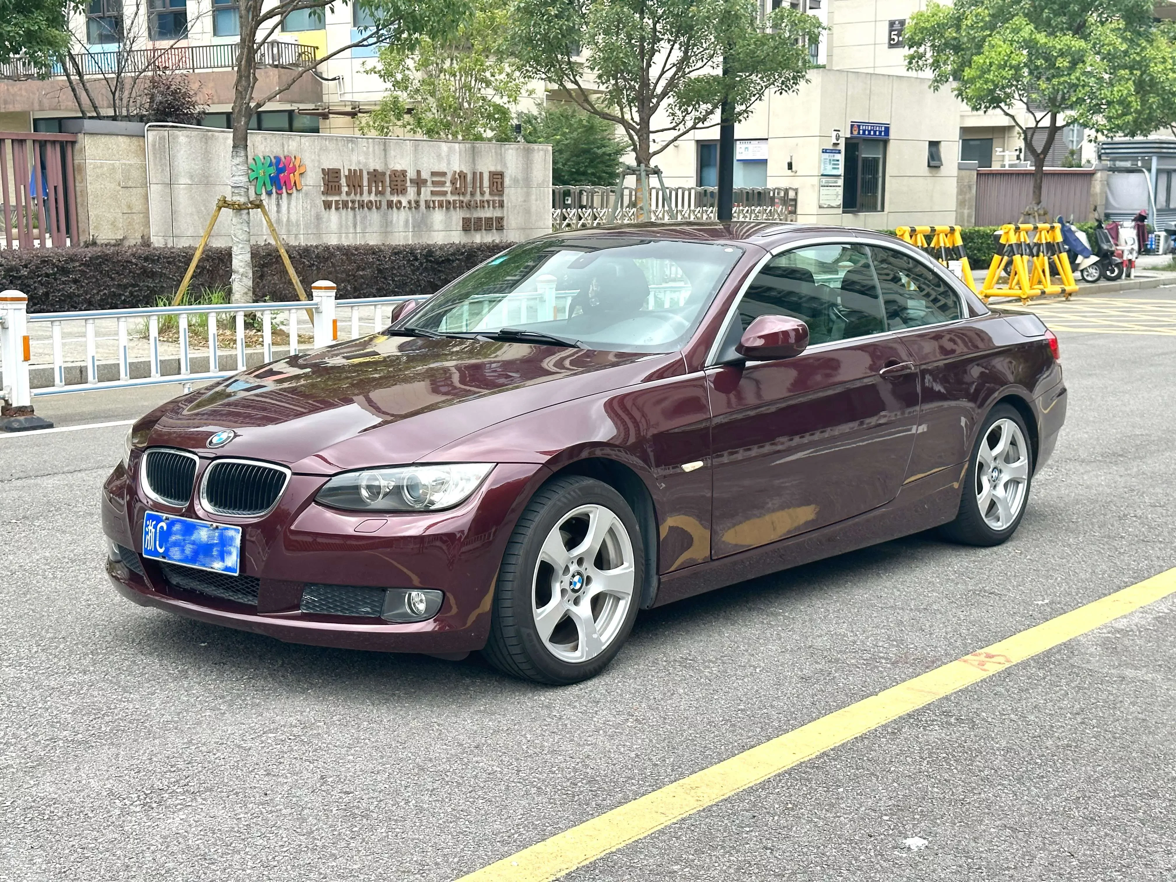 BMW 3 Series  из Китая