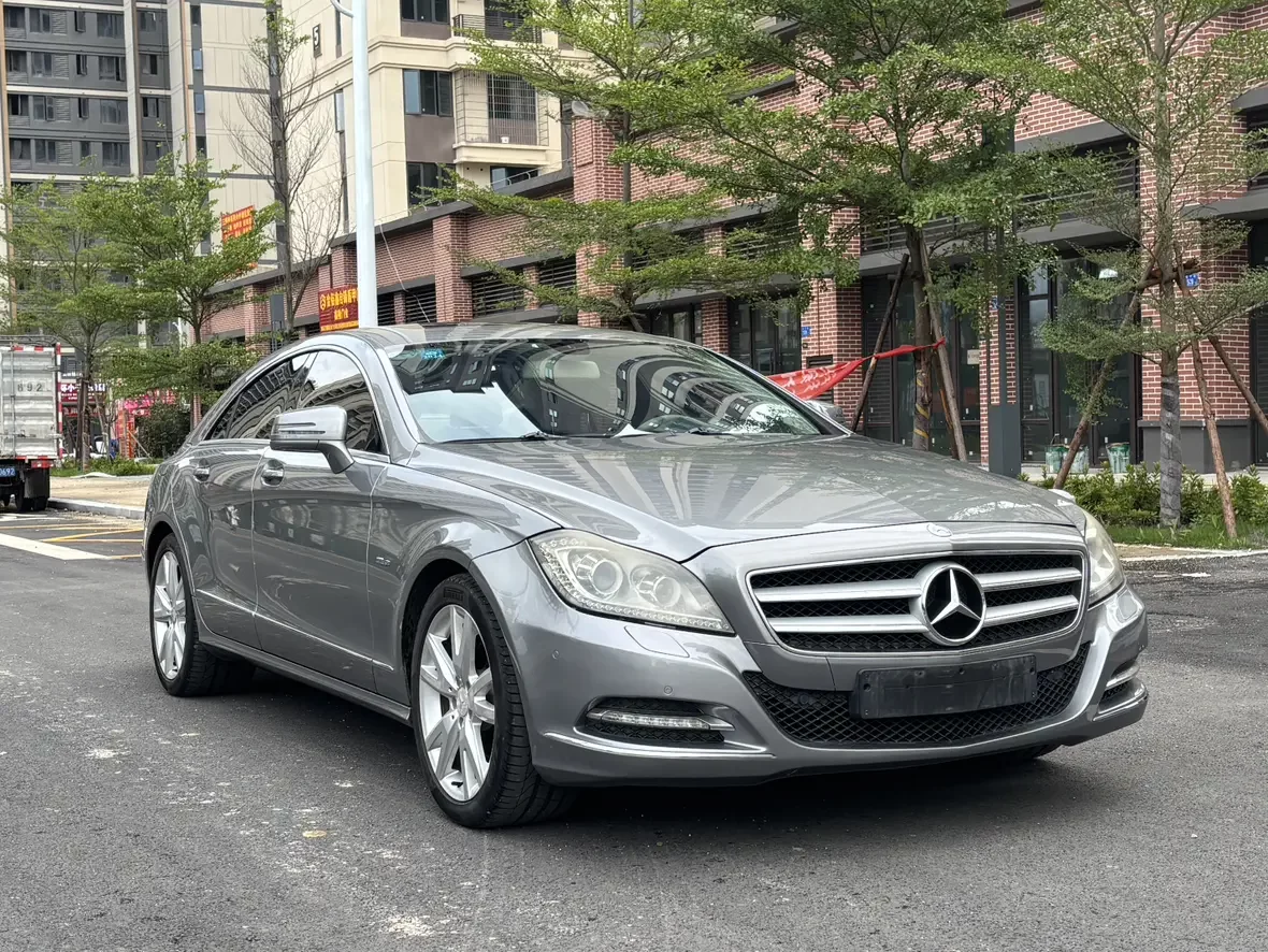 Mercedes-Benz CLS