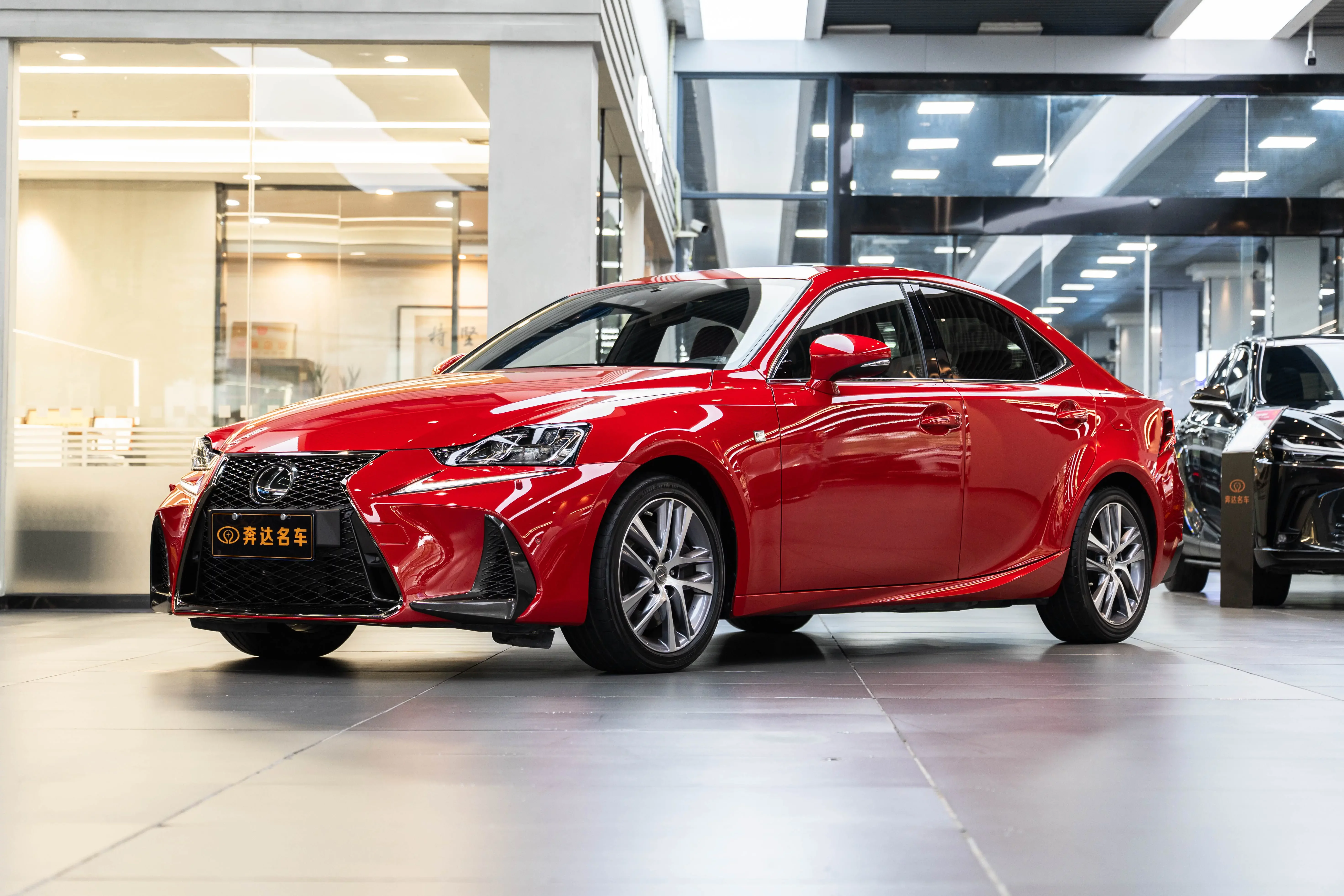 Lexus IS  из Китая