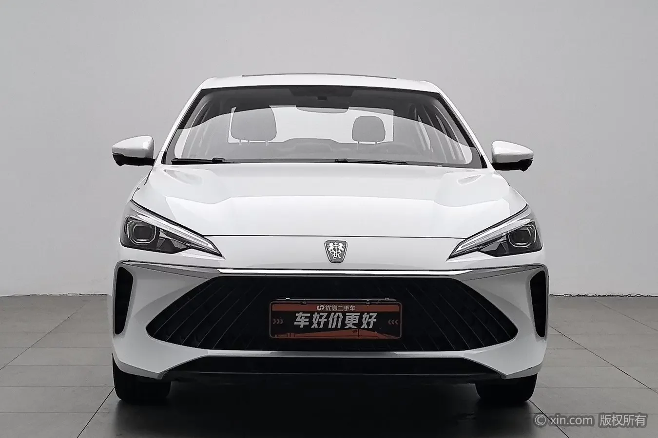 Roewe i5