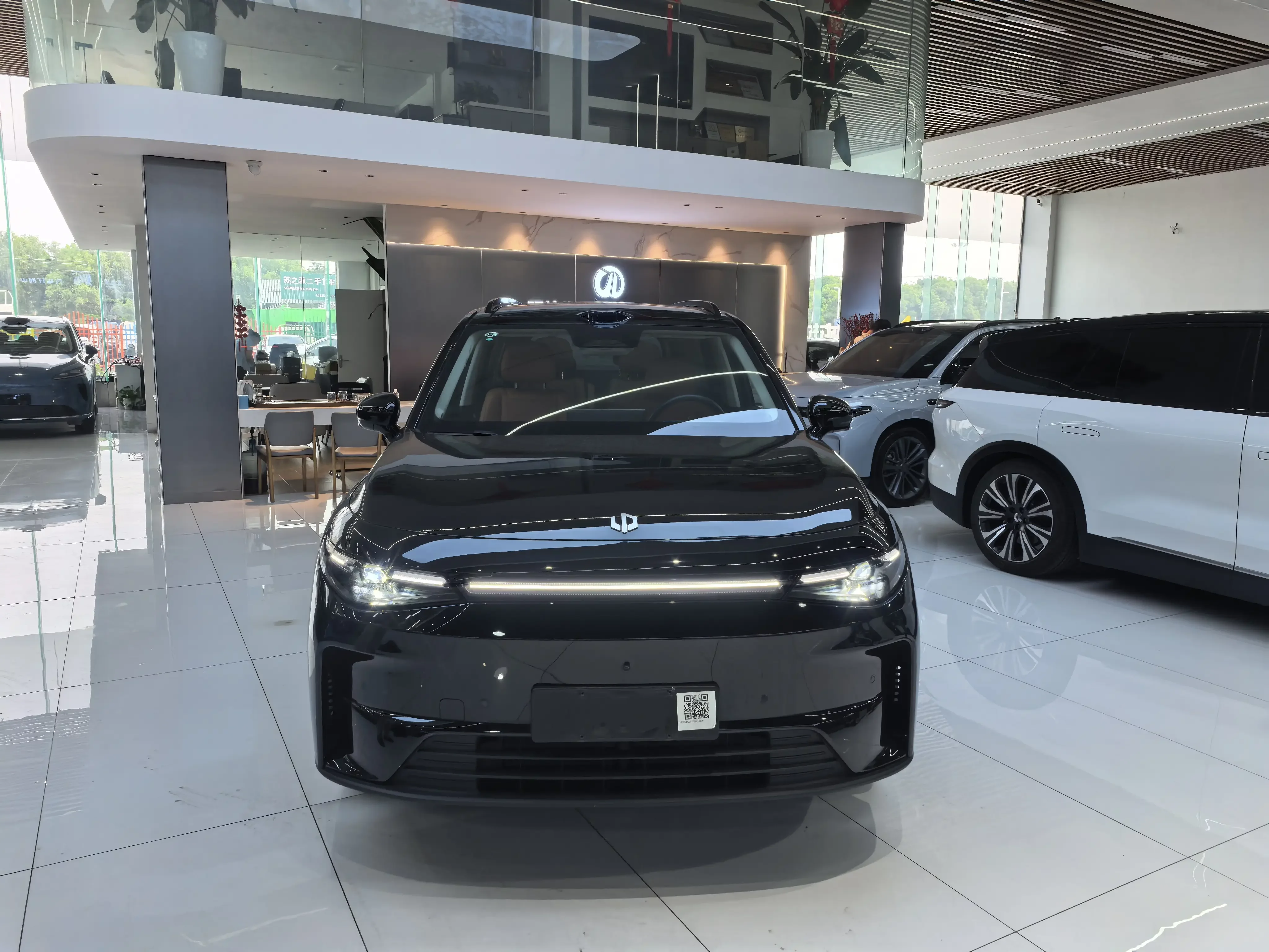 Leapmotor C16