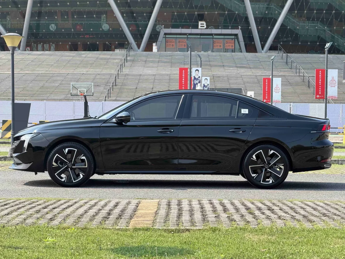 Peugeot 508L