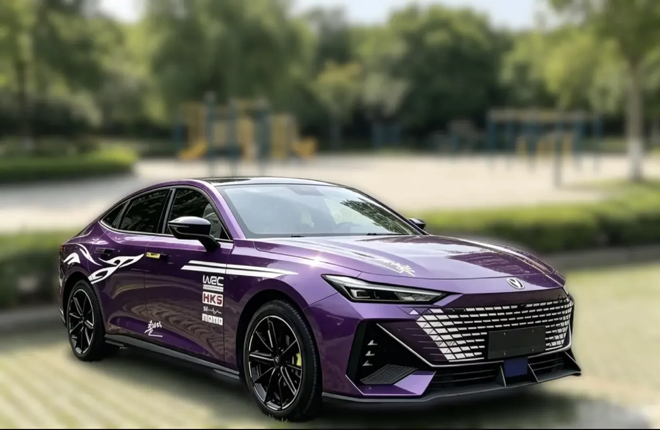 Changan UNI-V