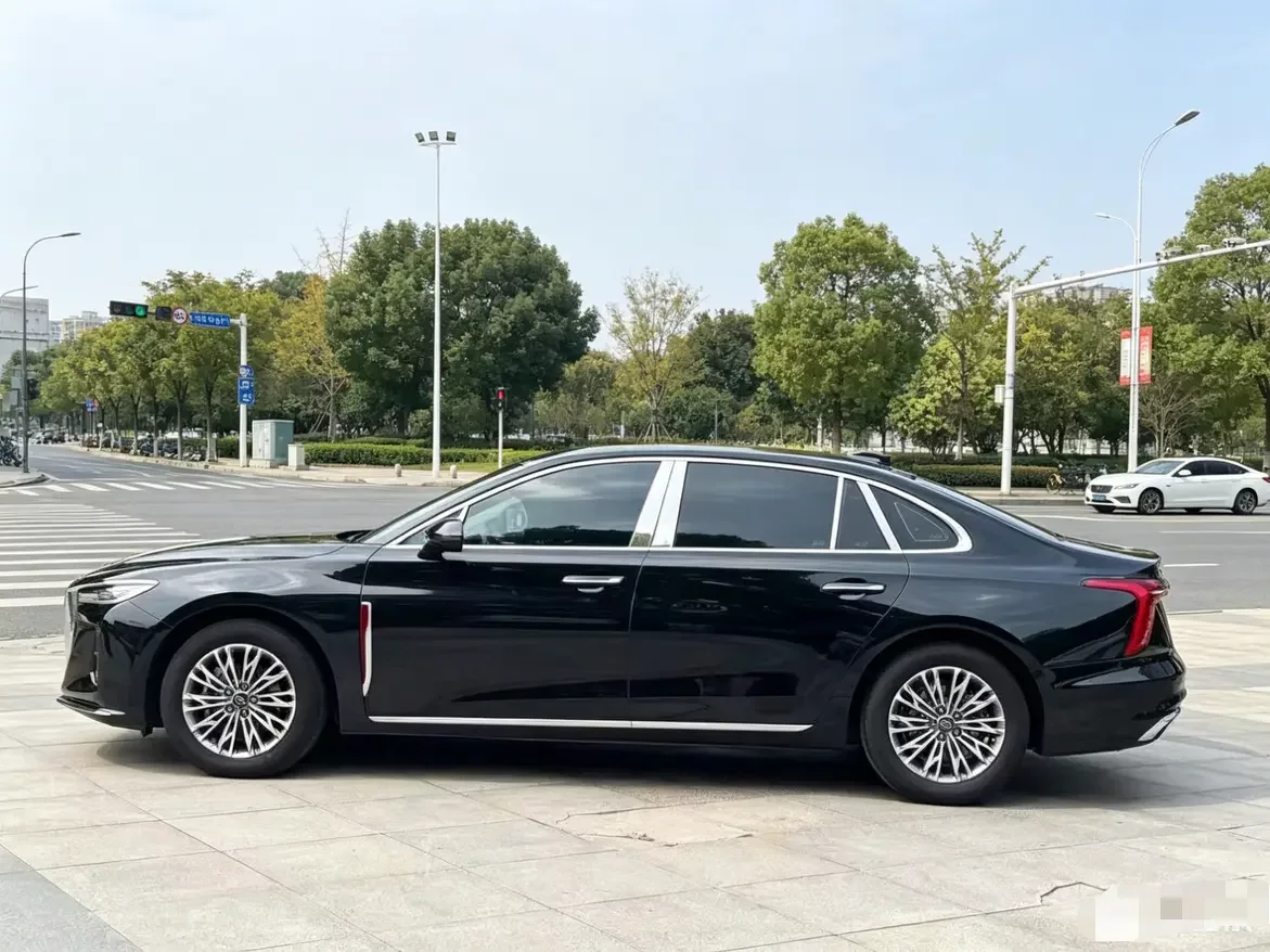 Hongqi H5