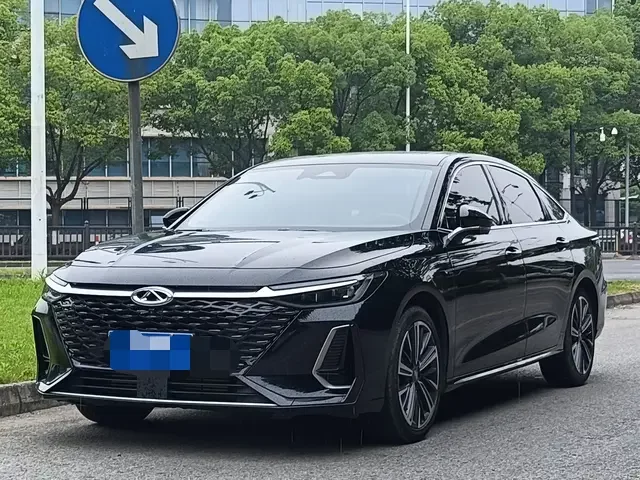 Chery Arrizo 8
