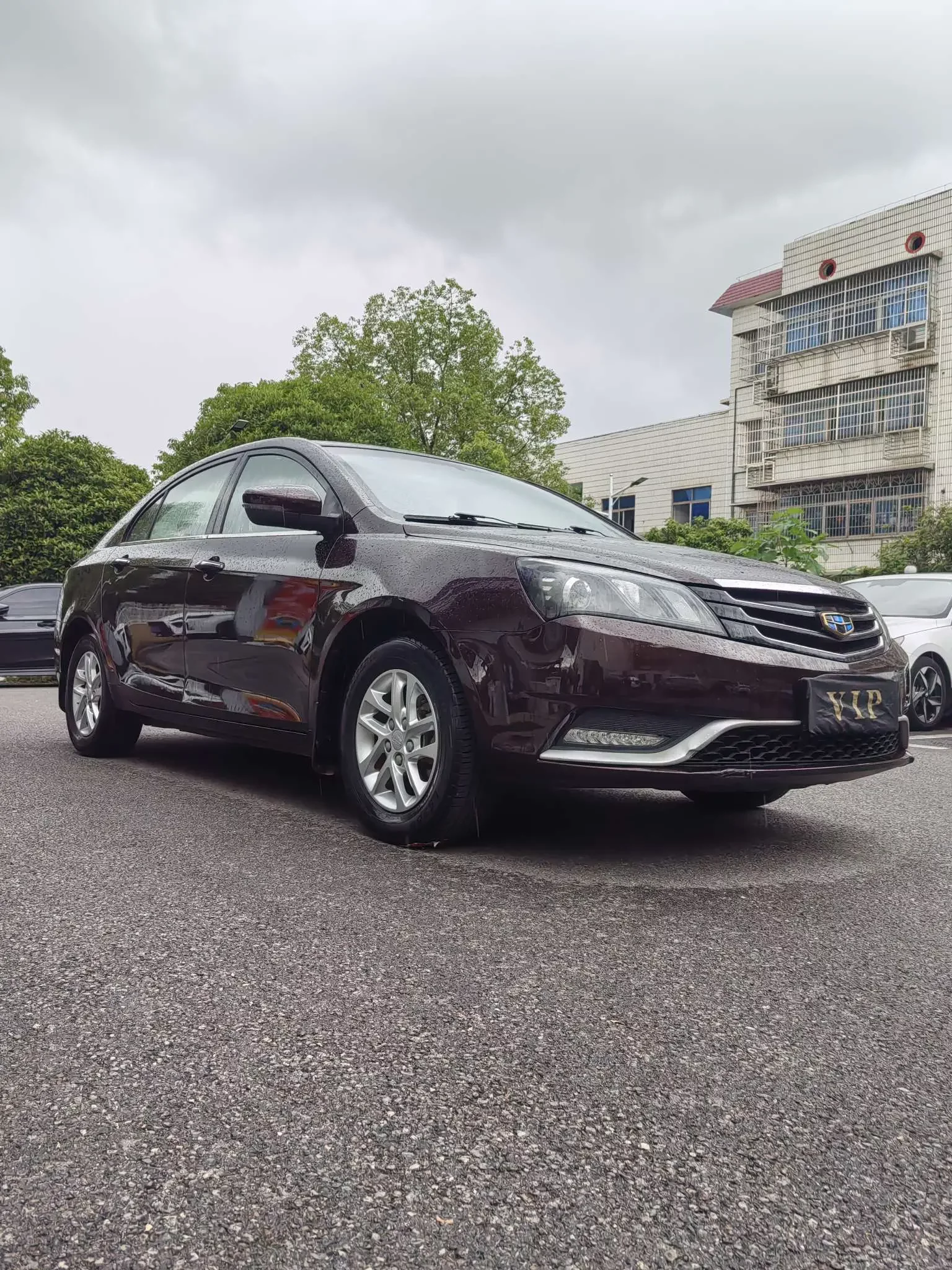 Geely emgrand