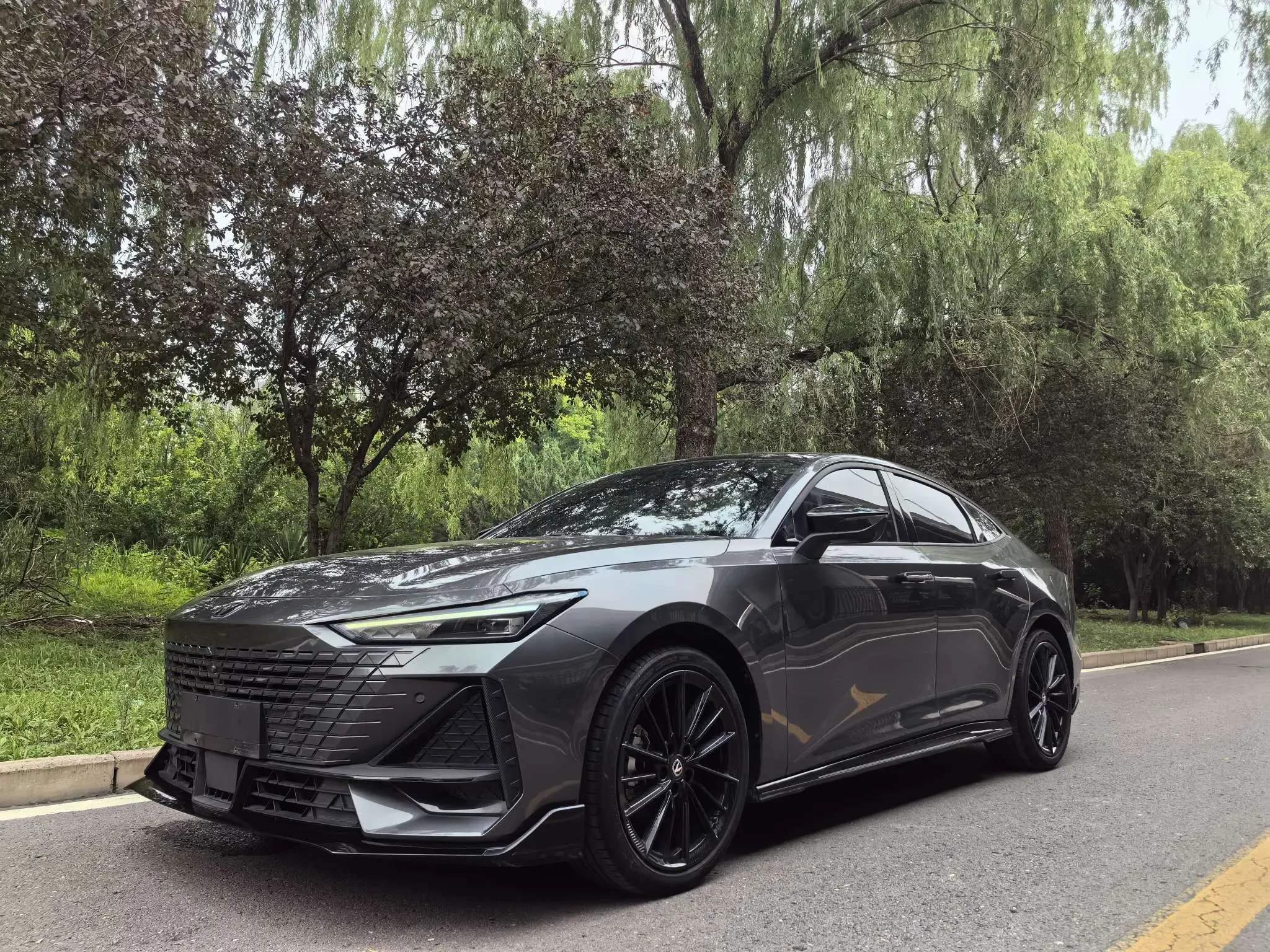Changan UNI-V
